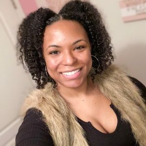 Meet your Posher, Sierra